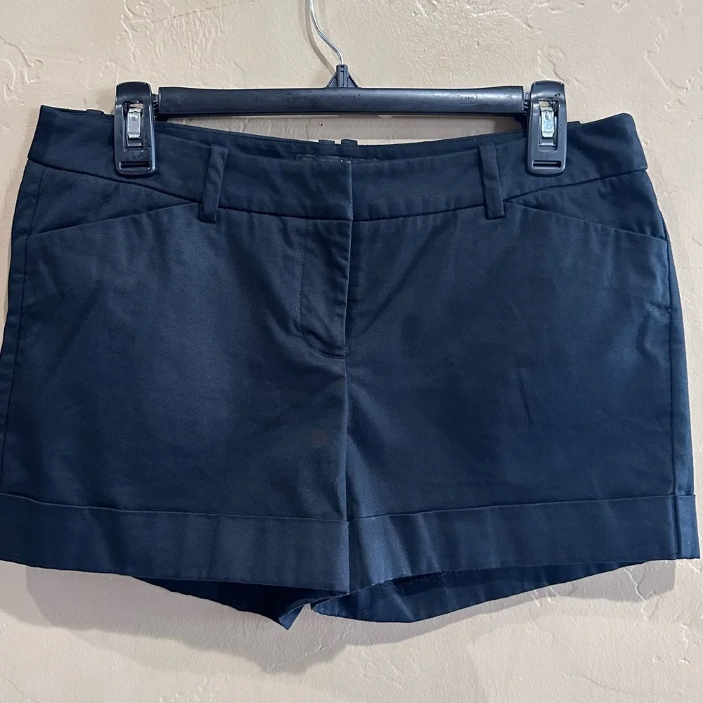 Mossimo Women's Black Cotton Stretch Cuffed Chino Short Shorts Size 8 - Picture 12 of 12